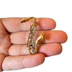 Vintage Jewelry Saxaphone Brooch Music Jewelry Band Brooch Sax Pin